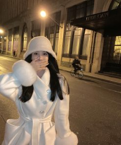 White Double-Sided Wool Coat for Women, Stylish Unique Winter Coat with Fox Fur Trim, Perfect for Petite Fashion Lovers