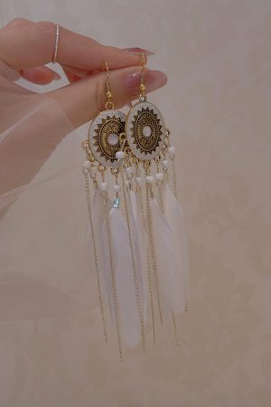 White Feather Tassel Long Earrings for Women, Bohemian Geometric Circular Design, Ethnic Style Retro Ear Accessories