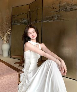 White Halter Neck Dress for Women - French-Style, Waist-Cinching, Slim Fit, Summer Fashion Essential