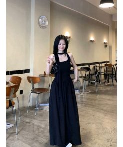 White Halter Neck Dress for Women - French-Style, Waist-Cinching, Slim Fit, Summer Fashion Essential