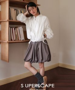 White Heavy Embroidery Hollow-Out Short Casual Jacket for Early Autumn – Chic Layering Piece for Effortless Style