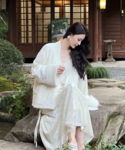 White High-Waisted Lace Half Skirt for Women, Vintage Embroidered Long Skirt, 2025 Spring Fashion, Y2K Inspired Style