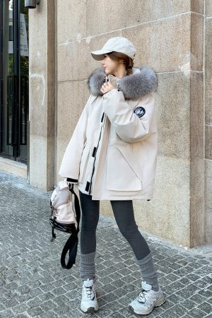 White Hooded Down Jacket for Women with Large Fur Collar, Winter 2025 Workwear Style, 90% White Duck Down, Trendy and Warm