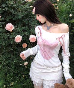 White Long Sleeve Ballet T-Shirt for Women - Sweet Slim Fit, Shoulder-Exposing, Waist-Defining Versatile Summer Top