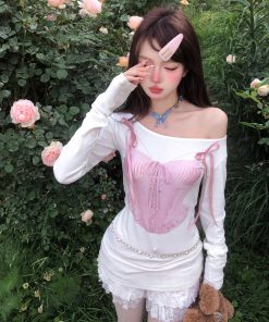 White Long Sleeve Ballet T-Shirt for Women - Sweet Slim Fit, Shoulder-Exposing, Waist-Defining Versatile Summer Top