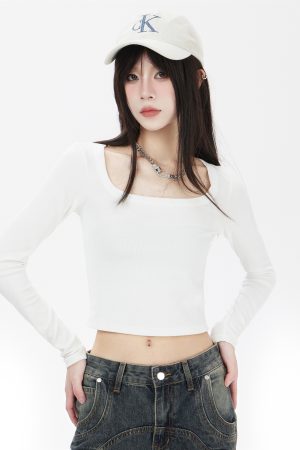 White Long Sleeve Square Collar T-Shirt for Women - 2025 New Slim Fit Versatile Base Layer Knitted Top