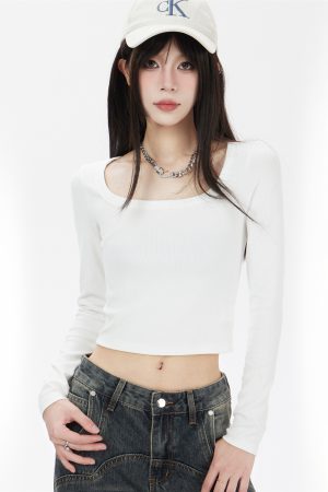 White Long Sleeve Square Collar T-Shirt for Women - 2025 New Slim Fit Versatile Base Layer Knitted Top