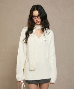 White Loose Knit Sweater for Women - 2025 Winter Lazy Style High-End Fashion Top