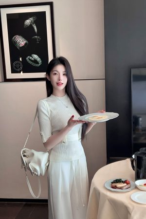 White Short Sleeve Knitted Top for Women, Waist-Cinching Slimming Tie, Ribbed Design, Spring Fashion Essential