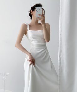 White Spaghetti Strap Dress 2025, Square Neck French Style, Waist-Defined, Niche Wedding Dress for Women, Elegant Bridal Fashion