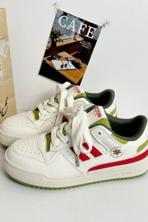 White Thick-Soled Sneakers for Spring 2025 - Versatile Casual Board Shoes for Students - Trendy Niche Design