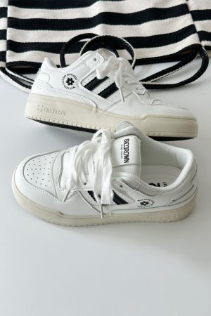 White Thick-Soled Sneakers for Spring 2025 - Versatile Casual Board Shoes for Students - Trendy Niche Design