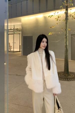 White Thickened Eco-Friendly Fur Coat for Women, Designer Quality Winter Outerwear, Chic and Stylish Winter Fashion