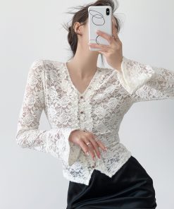 White Velvet Lace High-Quality V-Neck Long Sleeve Shirt for Women - Light Luxury Winter Top