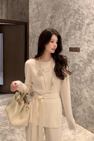 White Wool Knit Sweater and Straight Leg Pants Two-Piece Set for Women, Slim Fit, Chic Style, 90s Inspired Fashion