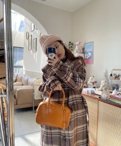 Wide-Brimmed Wool Hat - Face-Slimming Sweet Bean Bowl Hat in Korean Style for Cozy Fashion