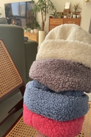 Wide-Brimmed Wool Hat - Face-Slimming Sweet Bean Bowl Hat in Korean Style for Cozy Fashion