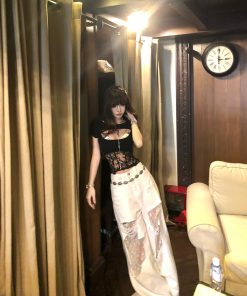 Wild Cool Girl Short Sleeve Lace Hollow T-shirt for Women - Summer Slimming Waist Black Top, Trendy Y2K Style