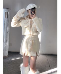 Winter Beret Hat for Women - Heart Rabbit Fur Painter Style, Easy-Breezy Girlfriend Look, Gentle Temperament Fashion Accessory