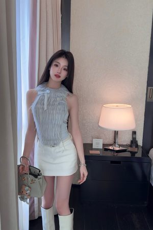 Winter Bowknot Faux Fur Neck Hanging Vest - Women's Backless Knitted Top for Eco-friendly Fashion