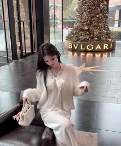 Winter Bowknot White Eco-Friendly Fur Coat Women's Heavy-Duty Soft Knitted Cardigan Sweater for Cozy Chic Style