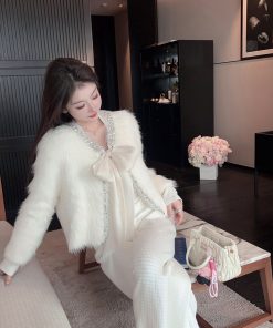 Winter Bowknot White Eco-Friendly Fur Coat Women's Heavy-Duty Soft Knitted Cardigan Sweater for Cozy Chic Style