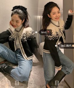 Winter Christmas Snowflake Color Hook Flower Knitted Cardigan in Korean Style
