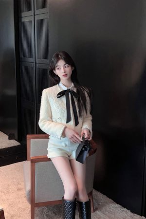 Winter Down Liner 30% Wool Embroidered Elegant Women's Short Wool Overcoat
