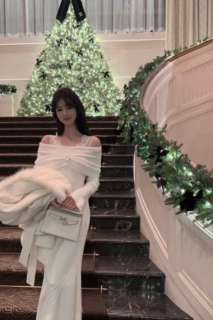 Winter Off-Shoulder Knitted Top Set with Lace Vest - Women's Trumpet Sleeve Two-Piece Outfit in White - Y2K Fashion Style