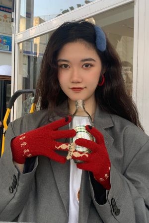 Winter Touchscreen Split-Finger Gloves for Women, Cute Korean-Style Plush Warm Cycling Accessories in Christmas Red