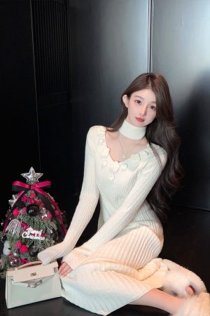 Winter V-neck Halter White Knitted Dress - Long Waist-Defining Sweater Dress for Cozy Y2K Style