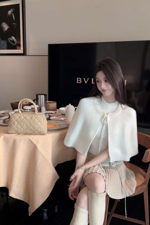 Winter White Mink Velvet Knitted Shawl Cape Set with Inner Vest - Women's Two-Piece Set for Cozy Chic Style