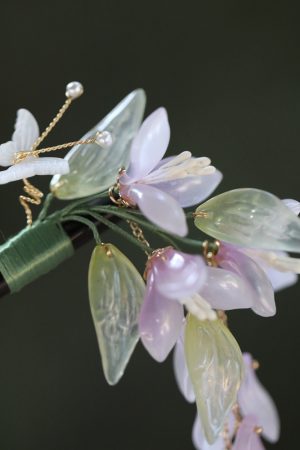 Wisteria Flower Hairpin - Ancient Style Floral Hair Accessory for Updos, Perfect for Hanfu and Qipao Bun Hairstyles