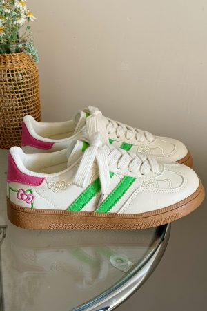 Women's 2025 New Versatile Soft Sole Sneakers - White Casual Kitty Training Shoes, Trendy Everyday Footwear