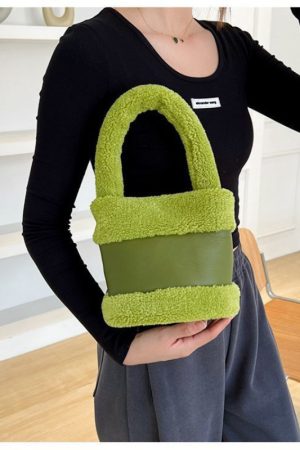 Women's 2025 Spring Summer Lamb Wool Bucket Bag, Color-Blocking Fluffy Handheld Plush Handbag
