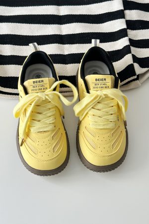 Women's 2025 Versatile White Sneakers - Soft Sole Design for Comfort, Trendy and Stylish Footwear for Everyday Wear