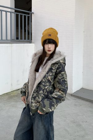 Women's 2025 Winter Camouflage Fur-Collared Jacket with Hood, Trendy Thick Cotton Coat, American Style Outerwear