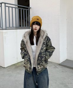 Women's 2025 Winter Camouflage Fur-Collared Jacket with Hood, Trendy Thick Cotton Coat, American Style Outerwear