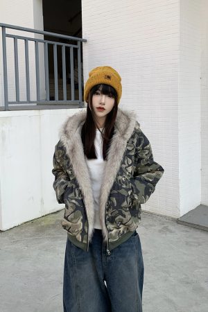 Women's 2025 Winter Camouflage Fur-Collared Jacket with Hood, Trendy Thick Cotton Coat, American Style Outerwear
