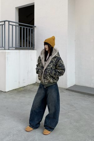Women's 2025 Winter Camouflage Fur-Collared Jacket with Hood, Trendy Thick Cotton Coat, American Style Outerwear