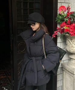 Women's 2025 Winter Short Down Jacket in Pumpkin/Black - Petite Fit, 90% White Duck Down, High-Quality Warmth, Trendy Style