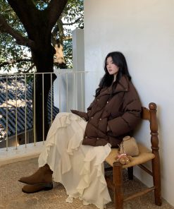 Women's 90% White Duck Down Jacket with Lapel - Warm Loose Winter Bread Coat, Versatile Outerwear, Chic and Cozy Style