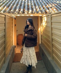 Women's 90% White Duck Down Jacket with Lapel - Warm Loose Winter Bread Coat, Versatile Outerwear, Chic and Cozy Style