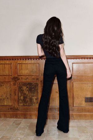 Women's Black Flared Jeans - American Retro Style, Mid-Low Waist, Slim Fit, Elongating and Slimming Long Pants