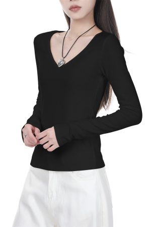 Women's Black V-Neck Fitted Long Sleeve Cotton Top - 2025 Spring Layering Essential for a Slimming Look