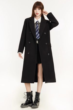 Women's Black Woolen Overcoat - 2025 Spring Thick Hepburn Style Mid-Length Coat for Petite Sizes