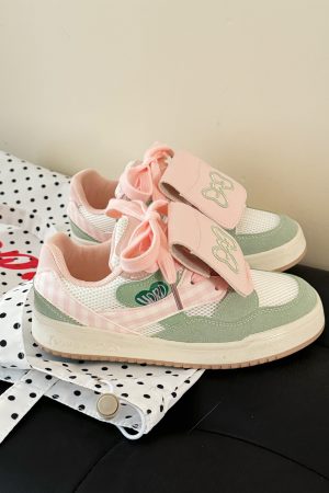 Women's Breathable Thin-Soled Board Shoes, 2025 Summer Thick-Soled White Casual Sneakers, Trendy INs Style