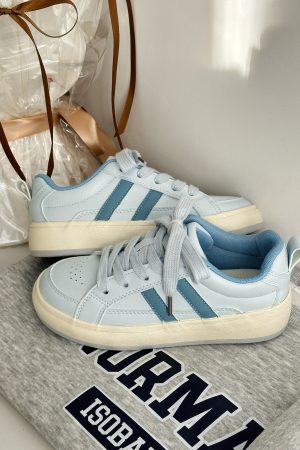 Women's Casual Thick-Soled White Sneakers - 2025 Spring Style, Versatile Student Footwear, Trendy Y2K-Inspired Design