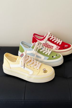 Women's Casual Thick-Soled White Sneakers - Breathable Canvas Shoes for Summer 2025, Trendy and Stylish Footwear