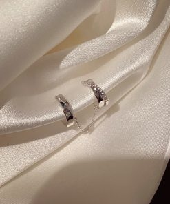 Women's Clip-On Ear Bone Earrings, High-End Korean Style, 2025 New Trend, Niche Design for Effortless Elegance